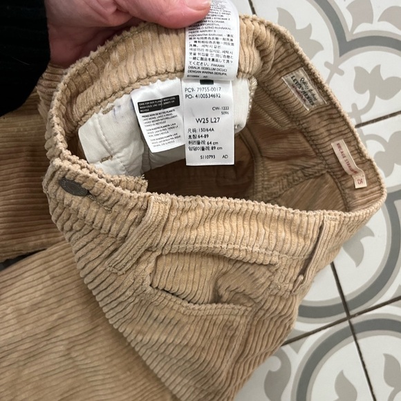 Corduroy Levi's jeans - Picture 6 of 11